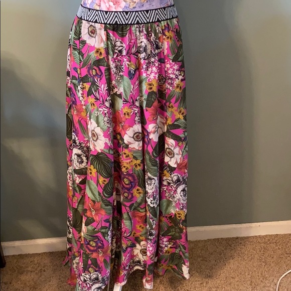 Maeve Medium Banda Pink Tiger Tropical Midi Skirt - Picture 3 of 6